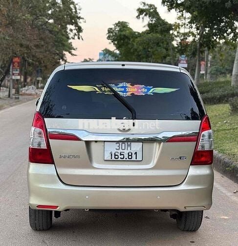 Toyota Innova 2014 Số sàn Vàng cát