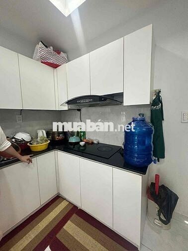 Căn 2PN có nội thất, giá 8 triệu, cc Felisa Riverside, p4, quận 8