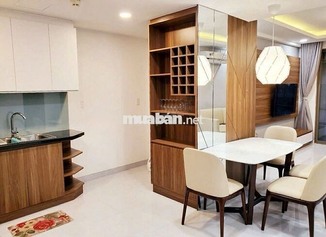 Cho thuê căn hộ 3PN Goldora Plaza giá 10.5 triệu tầng cao view thoáng