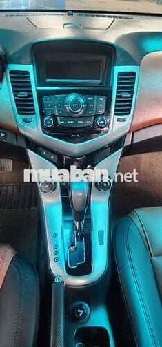 Chevrolet Cruze CDX Đen