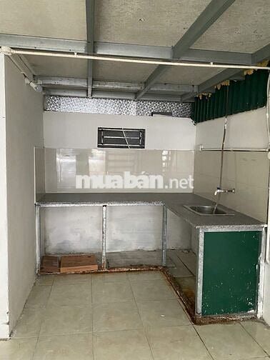 Cho thuê kho xưởng thôn Kiêu Kỵ, 212m2