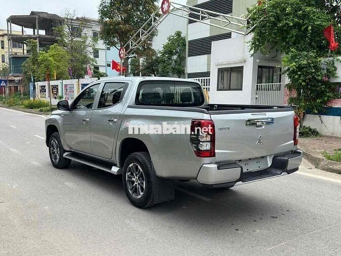 Mitsubishi Triton 2021 Một cầu Bạc