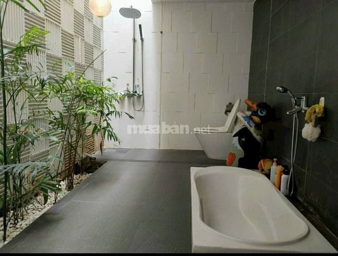 Bán nhà Mặt Tiền Đảo Kim Cương, nhà mới vào ở ngay