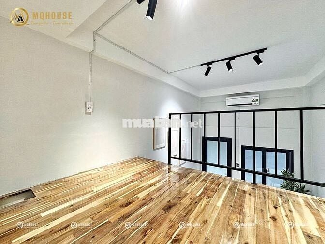 Duplex giá rẻ, Thang máy, Full nội thất - Ngay Hoàng Văn Thụ, Sân Bay