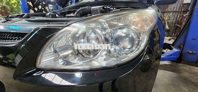 Hyundai i30 Đen 5 chỗ Số tự động