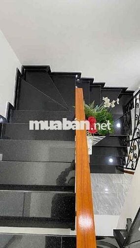 MẶT TIỀN KINH DOANH GIÁ 6 TỶ NHỈNH – VỊ TRÍ GIAO TUYẾN VÀNG ÂU CƠ –