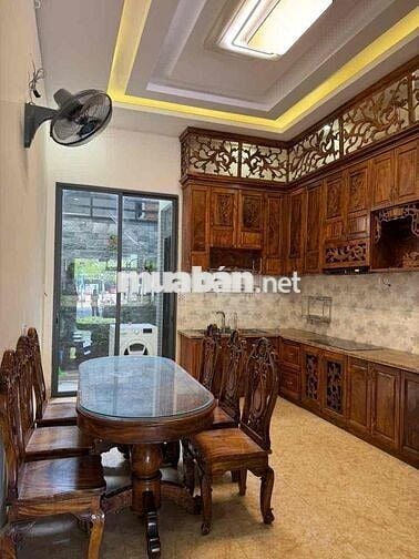 BÁN NHÀ 1Trệt 2,5Lầu Mặt tiền Nguyễn Thiện Thuật TP.VŨNG TÀU GIÁ 8,5TỶ