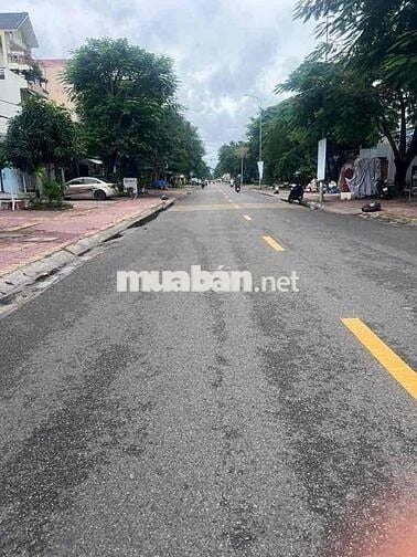 BÁN NHÀ 1Trệt 2,5Lầu Mặt tiền Nguyễn Thiện Thuật TP.VŨNG TÀU GIÁ 8,5TỶ