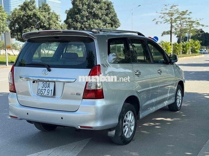 Toyota Innova 2014 2.0G số tự động cực chất lượng