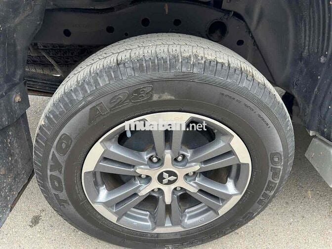 Mitsubishi Triton 2021 Một cầu Bạc