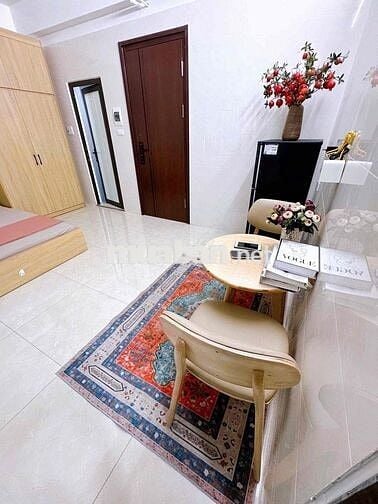 Căn hộ studio tại ngõ 57 mễ trì hạ (1ngủ 1 bếp tách riêng)