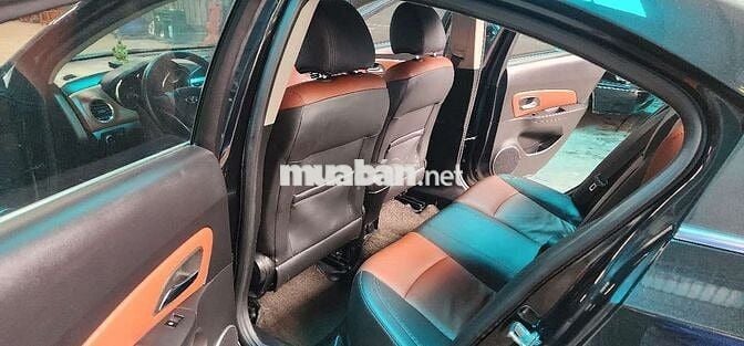 Chevrolet Cruze CDX Đen