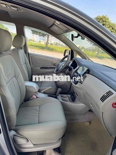 Toyota Innova 2014 2.0G số tự động cực chất lượng