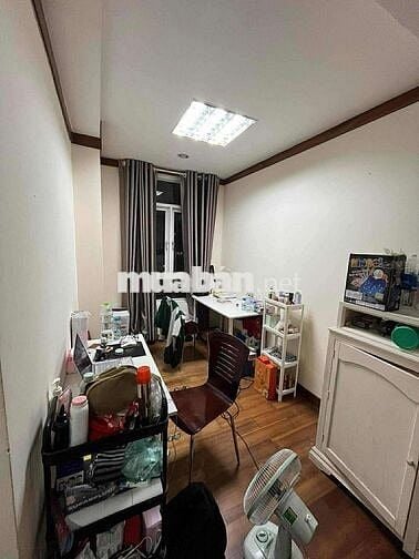 Tìm nữ share phòng master chung cư newsaigon