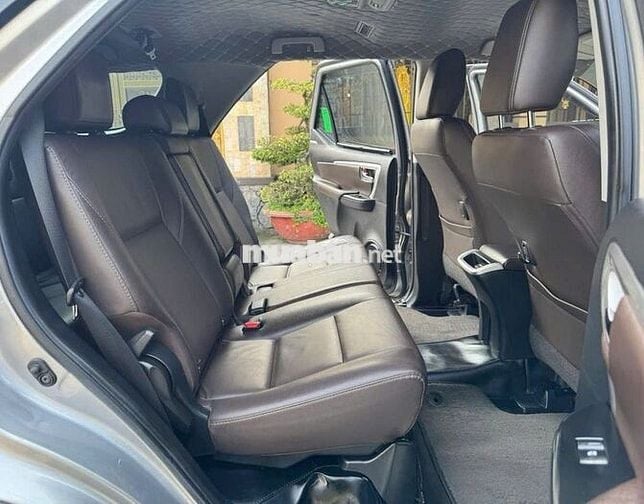 Toyota Fortuner 2018 Xăng Tự động Bạc