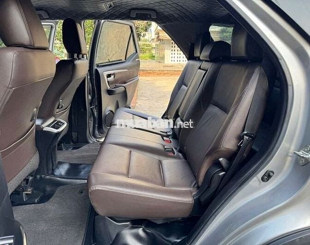 Toyota Fortuner 2018 Xăng Tự động Bạc