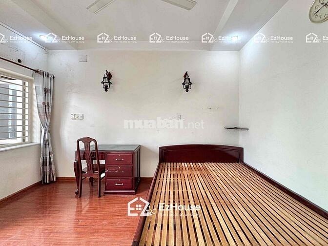 CHO NUÔI PET - BAN CÔNG FULL NT KẾ BÊN Q10 FREE 2 XE MỚI 100%