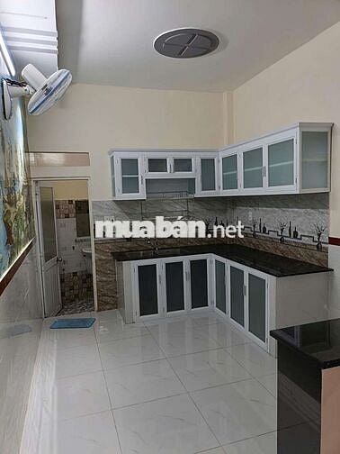 CHO THUÊ NHÀ MỚI SẠCH ĐẸP
HIỆP THÀNH, Q12 – NHÀ TRỐNG GIAO NGAY