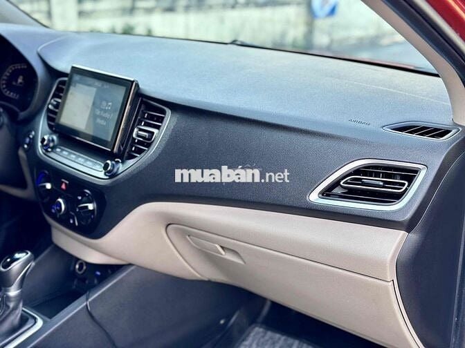 Hyundai Accent 2023 1.4 AT - 70000 km