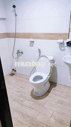 Thuê phòng Nguyễn Văn Công 2tr7