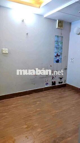 Thuê phòng Nguyễn Văn Công 2tr7