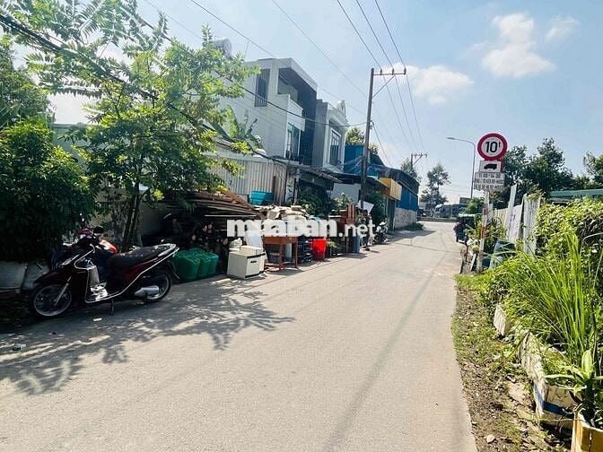 LÔ ĐẤT SỔ HỒNG RIÊNG DT 82,9m2 đường nhựa thông xe tải P. TĐH TPHCM