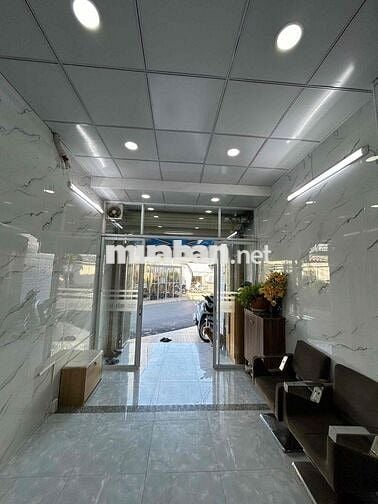 Nhà hai mặt tiền trước sau. btct. 84m2. 7pn. 5wc. p12 Gò Vấp