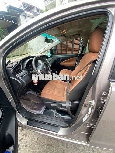 Toyota Innova 2019 2.0E 110.000 km