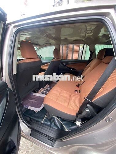 Toyota Innova 2019 2.0E 110.000 km