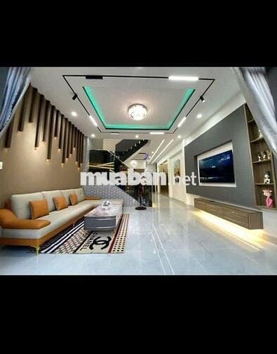 Kẹt Tiền Cần Bán Gấp Nhà 1 Lầu 100m2 giá 950tr,sổ sẳn,đường 833B,LA