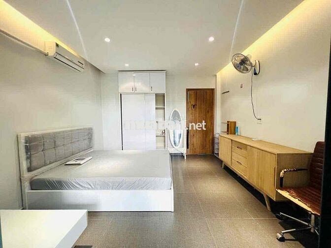 CHUYỂN CÔNG TÁC PASS GẤP CHDV 1PN BALCONY FULL NỘI THẤT NGAY TRƯỜNG SA