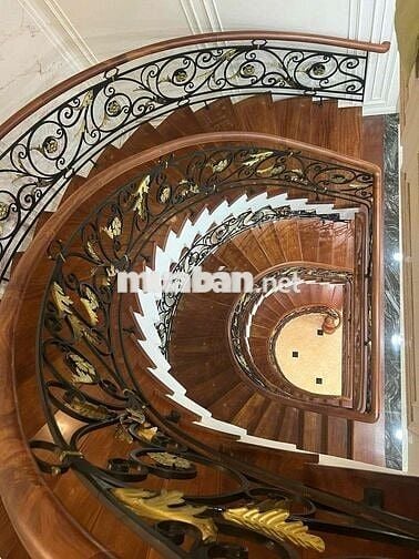 Bán Biệt Thự Tại Thủ Đức siêu đẹp và full nội thất cao cấp