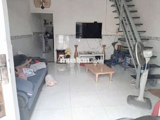 DƯỚI 3 TỶ - NHÀ GÁC LỬNG HẺM XE HƠI 4M - NGAY QL1K LINH XUÂN