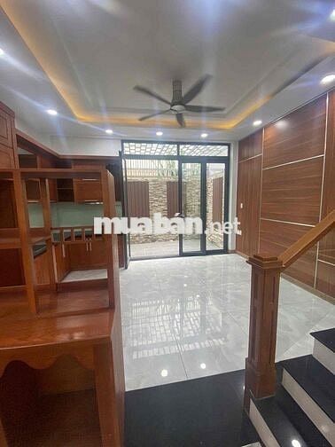 Hot *** 1 căn nhà mơi Jamona city cho thuê giá tốt, làm vp ở ok