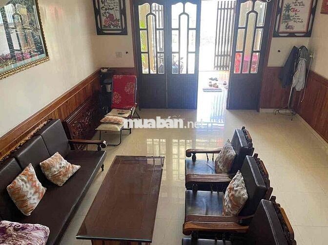 Nhà trung tâm Bảo Lộc - Hẻm Hồ Tùng Mậu - 5mx20m - Full thổ cư