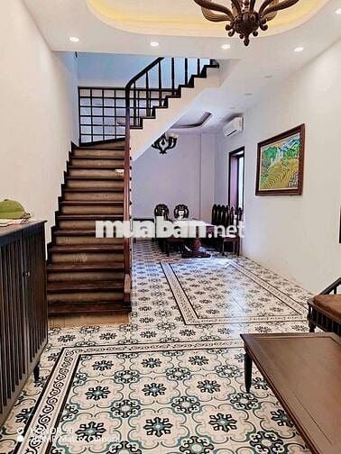 Cho Thuê Nhà Ngọc Thụy Long Biên Gara ô tô 123m 4 tầng 5p Ngủ Giá 25 t