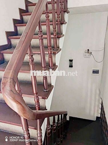 Cho Thuê Nhà Ngọc Thụy Long Biên Gara ô tô 123m 4 tầng 5p Ngủ Giá 25 t