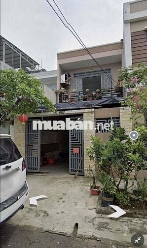 Chính chủ  Nhà 2 tầng 2 mê.  Đầy đủ tiện ích xung quanh. Trường học cấ