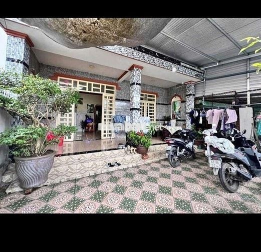 Ngợp ngợp sâu  hạ mạnh từ 2,3ty còn1,839ty A/c phải  nhanh ạ