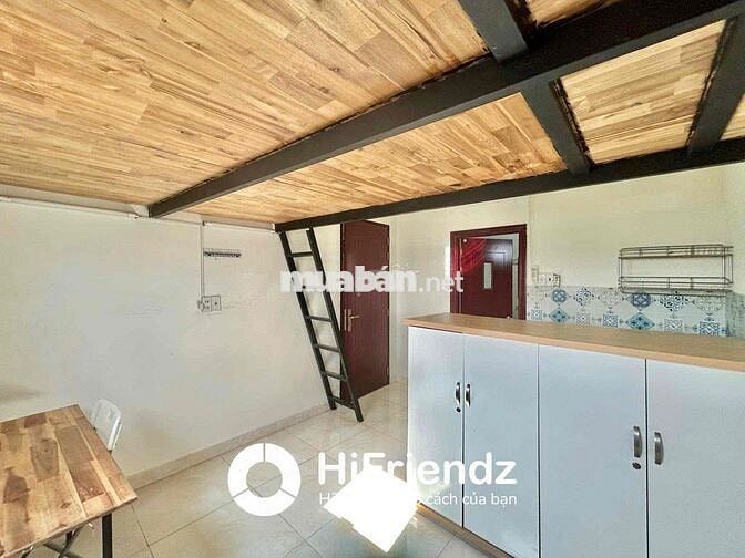 Duplex cửa sổ lớn thoáng mát full nt máy giặt riêng qua các trường đh