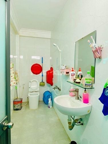 MUA ĐẤT TẶNG NHÀ LÀ CÓ THẬT, CN 71m2, ĐƯỜNG Ô TÔ XE TẢI, XE HƠI VÀO N