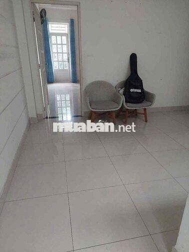 NHÀ KDC HỒNG LONG ĐƯỜNG BÀN CỜ ĐẬU Ô TÔ 2PN 2WC Ở + VPCYY + KD ONLINE