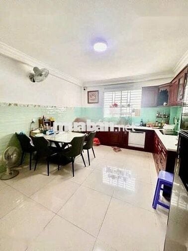 Cho Thuê Nhà Đường Nguyễn Hồng Đào, Tân Bình (Cho Làm CHDV - Cải Tạo)