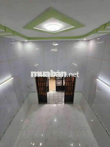 Chủ cần bán nhà hẻm thông gần chợ và trường học