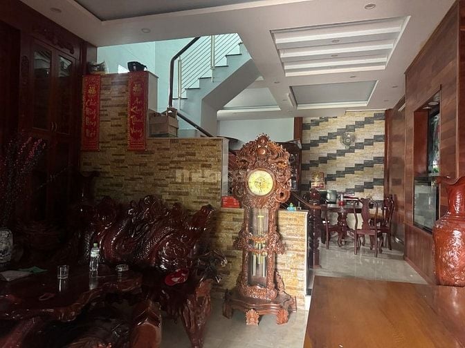 VILA MINI NGAY QUỐC LỘ 13 , 5X21 giá 8.5 Tỷ