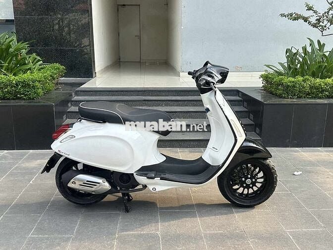Vespa sprint 2016 không zin tặng xe