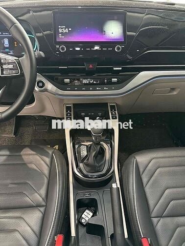 Kia Carens 2023 1.4T Signature - 55000 km một chủ