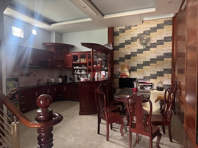 VILA MINI NGAY QUỐC LỘ 13 , 5X21 giá 8.5 Tỷ