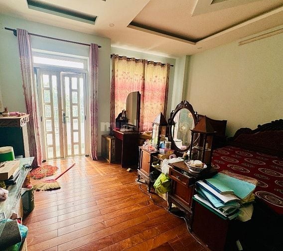 VILA MINI NGAY QUỐC LỘ 13 , 5X21 giá 8.5 Tỷ