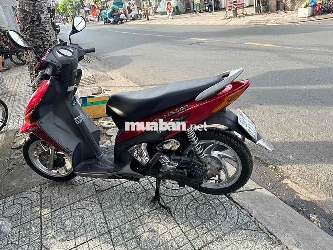 Honda Click 2011 màu Đỏ